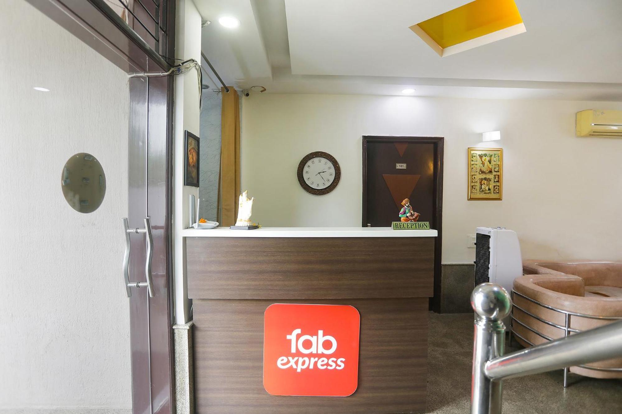 Fabexpress Next Home Γκουργκάον Εξωτερικό φωτογραφία