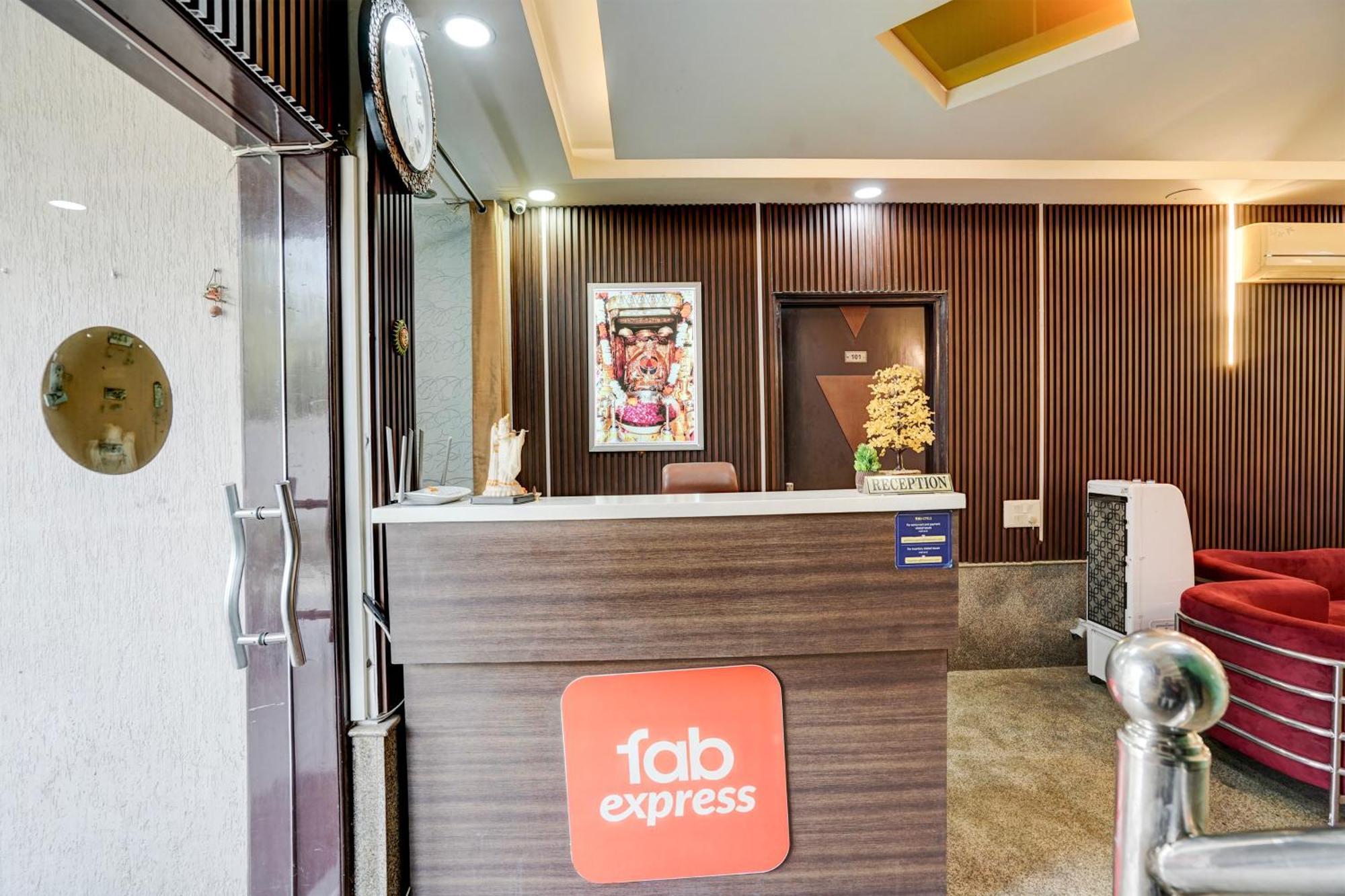 Fabexpress Next Home Γκουργκάον Εξωτερικό φωτογραφία